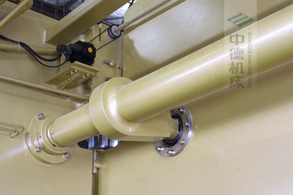 ZDP-16060高精度扭軸同步裝置，采用知名品牌關(guān)節(jié)軸承，經(jīng)久耐用.jpg